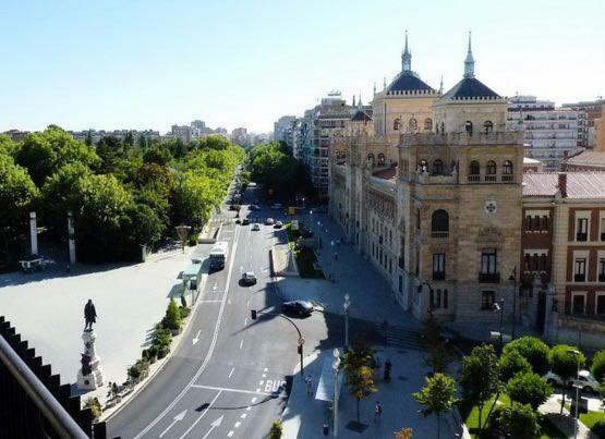 バリャドリドEspacios Blanco Santiago - Con Parking.アパートメント エクステリア 写真